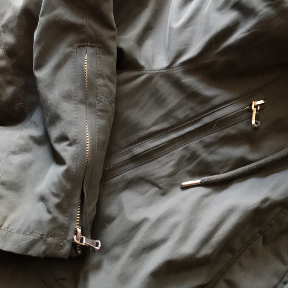 Winter jacket - Picture 2 of 6